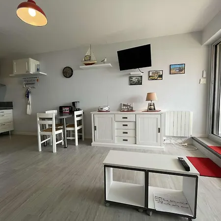 Superbe Studio En Bord De Mer Avec Balcon, Vue Imprenable, Parking Prive Et Equipements Modernes - Fr-1-224c-290 * Saint-Jean-de-Monts